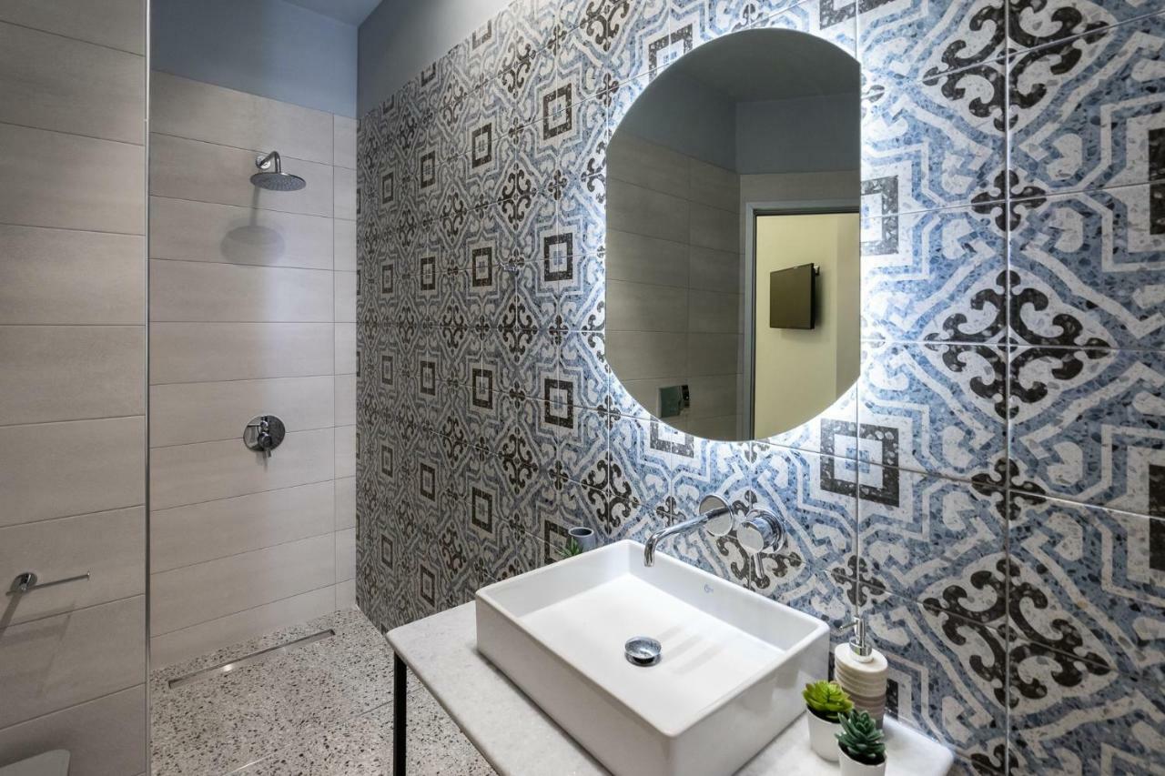 Casa Poli Suites Rhodes City エクステリア 写真