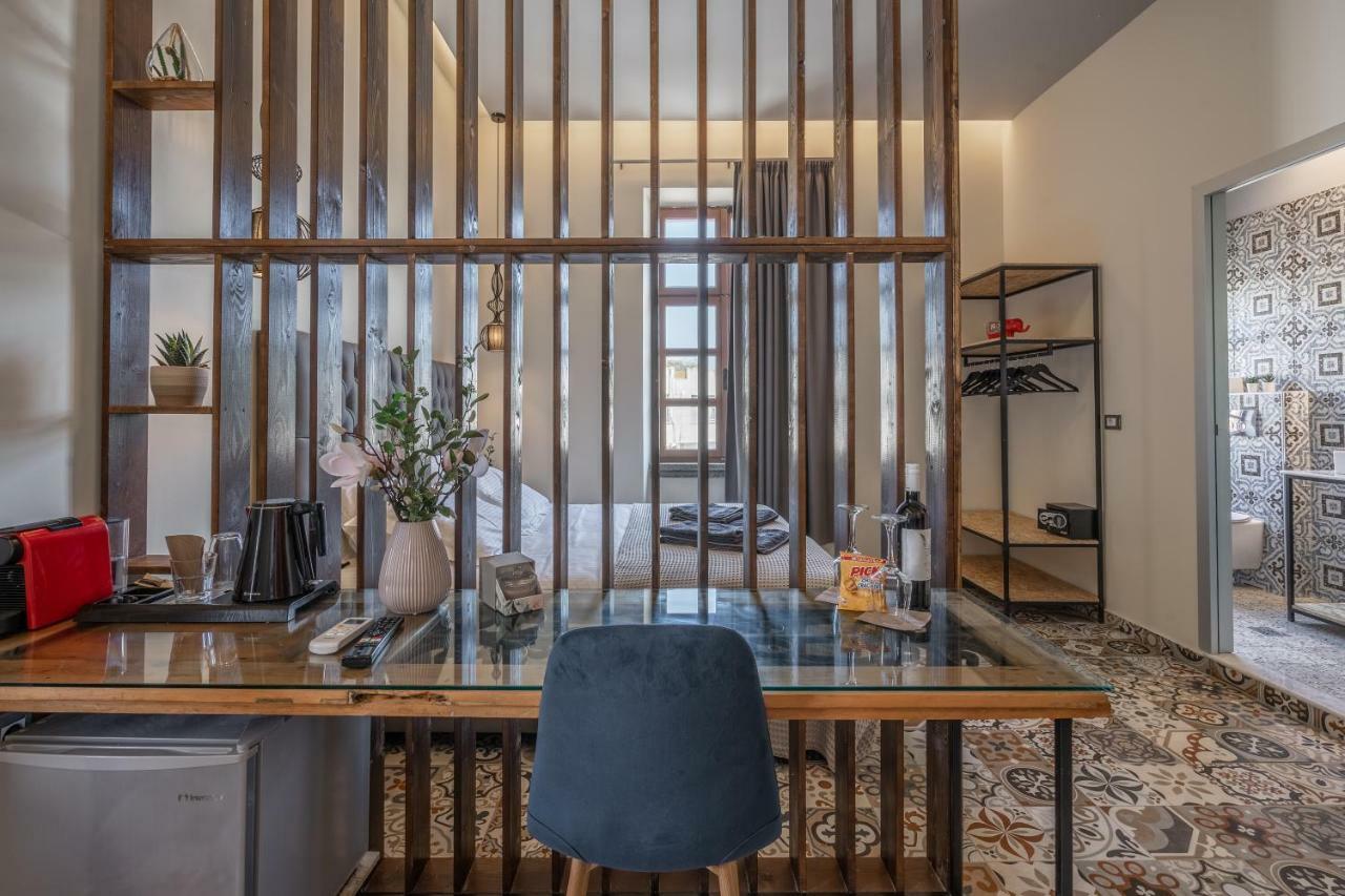 Casa Poli Suites Rhodes City エクステリア 写真