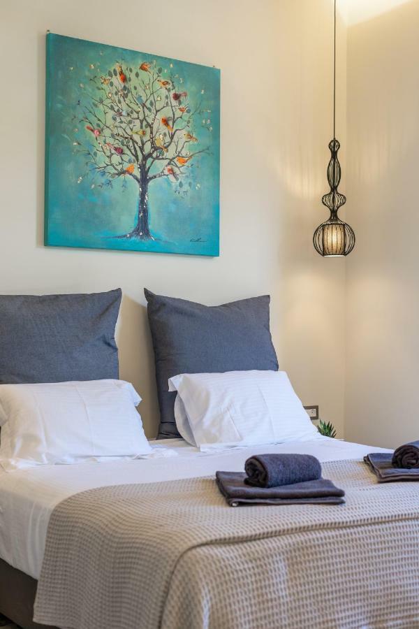Casa Poli Suites Rhodes City エクステリア 写真