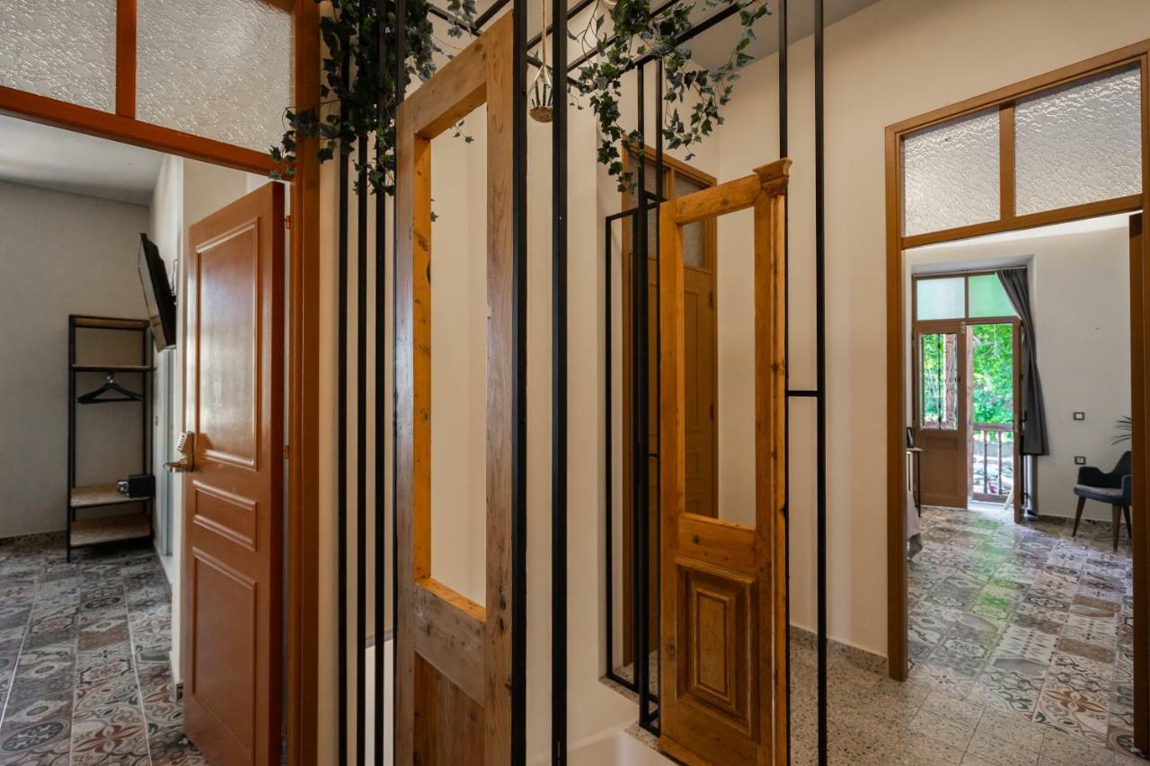 Casa Poli Suites Rhodes City エクステリア 写真