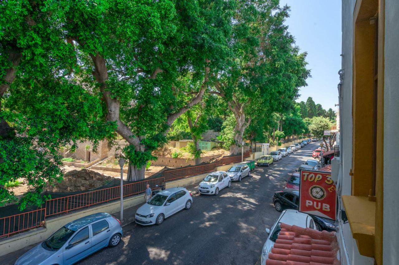 Casa Poli Suites Rhodes City エクステリア 写真