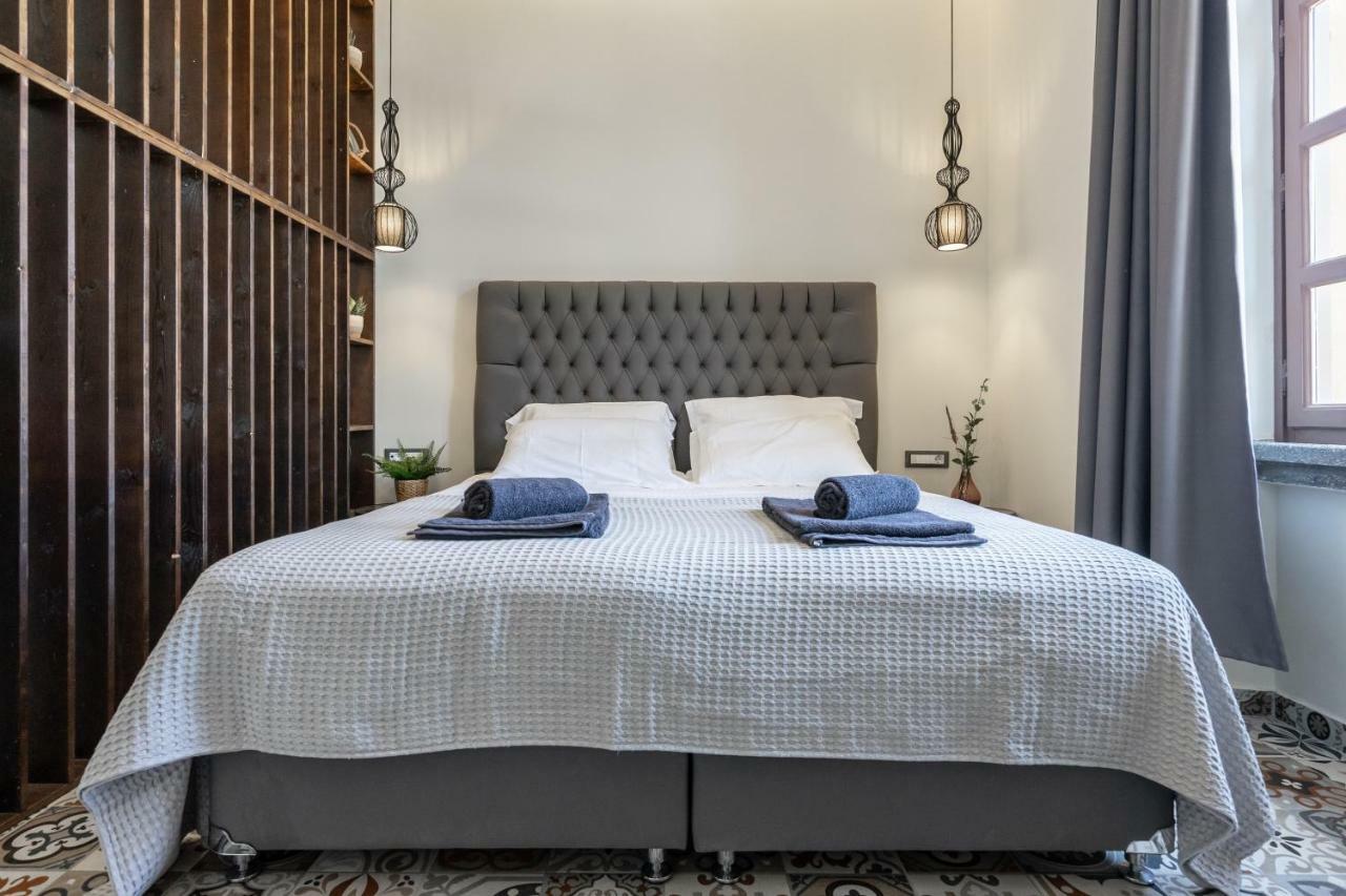 Casa Poli Suites Rhodes City エクステリア 写真