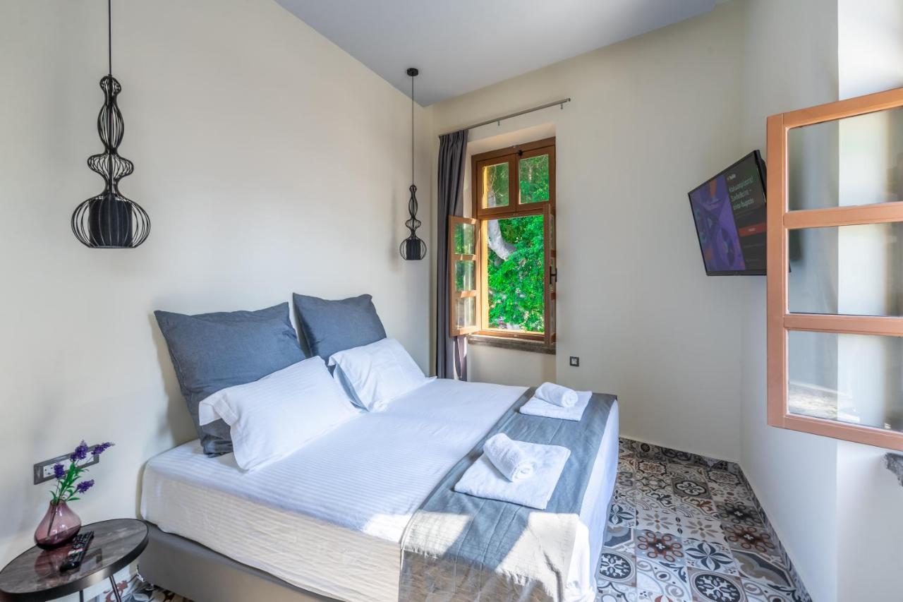 Casa Poli Suites Rhodes City エクステリア 写真