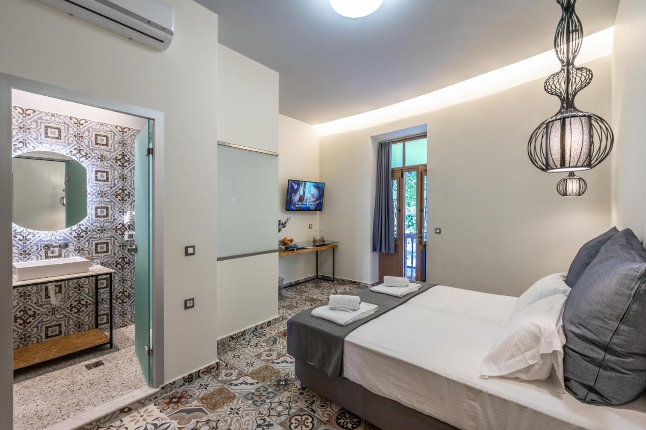 Casa Poli Suites Rhodes City エクステリア 写真